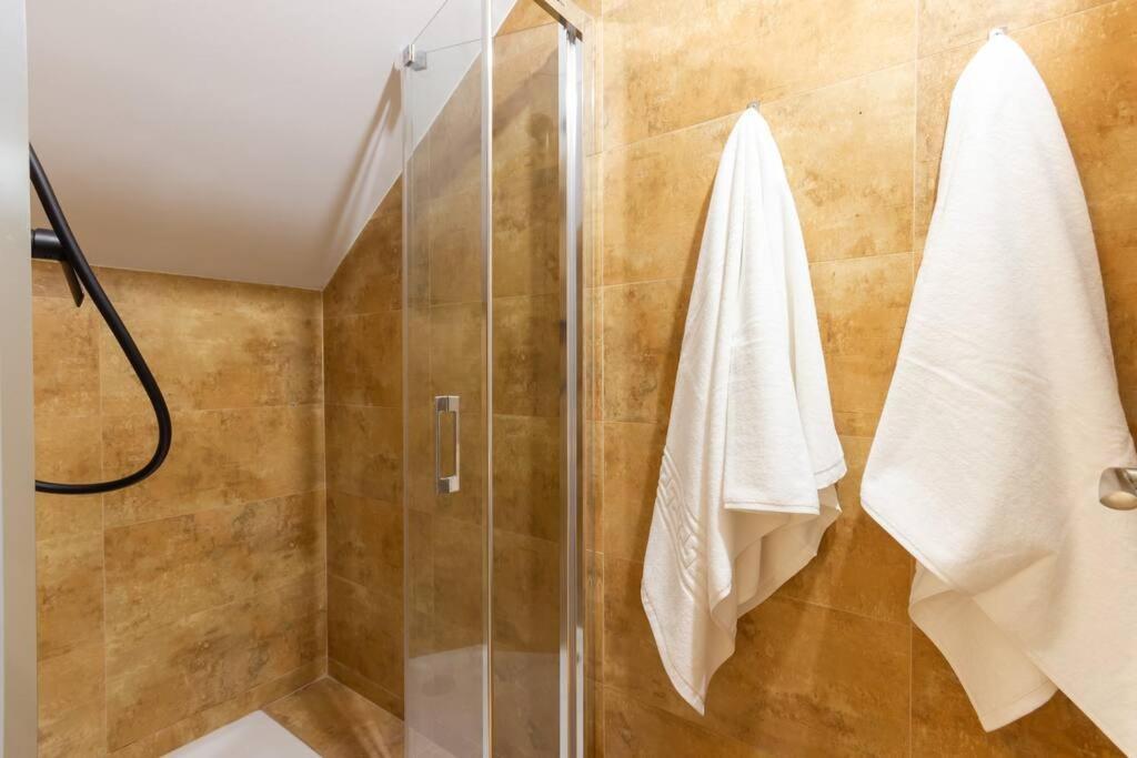 Апартаменти Duplex With Terrace Near Bcn Тарраса Екстер'єр фото